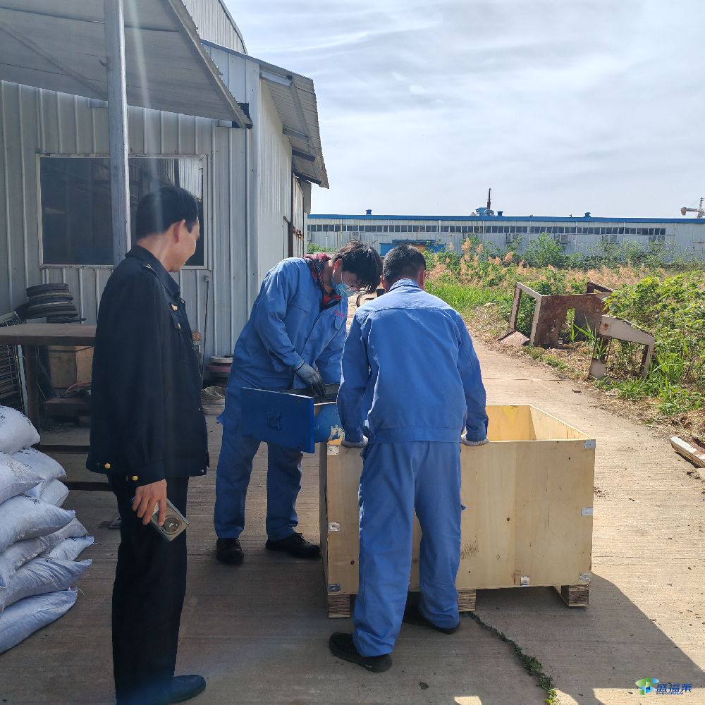 安陽市生態環境局文峰分局扎實推進涉VOC企業活性炭更換工作